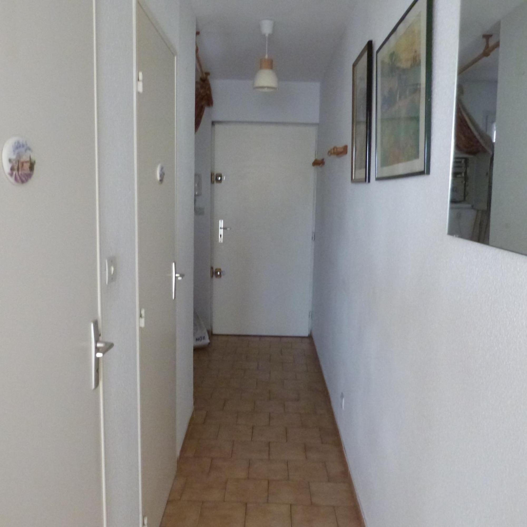 Appartement Dans Avec Piscine *